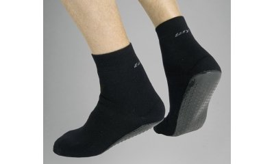 Anti-Rutsch-Socken suprima 4820, 1 Paar Schutzsocken 009 schwarz | 39 bis 42