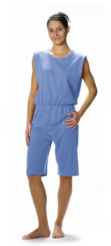 Artikelbild des Artikels “CAREWEAR Pflegeoverall kurz, mit Beinreißverschluss “